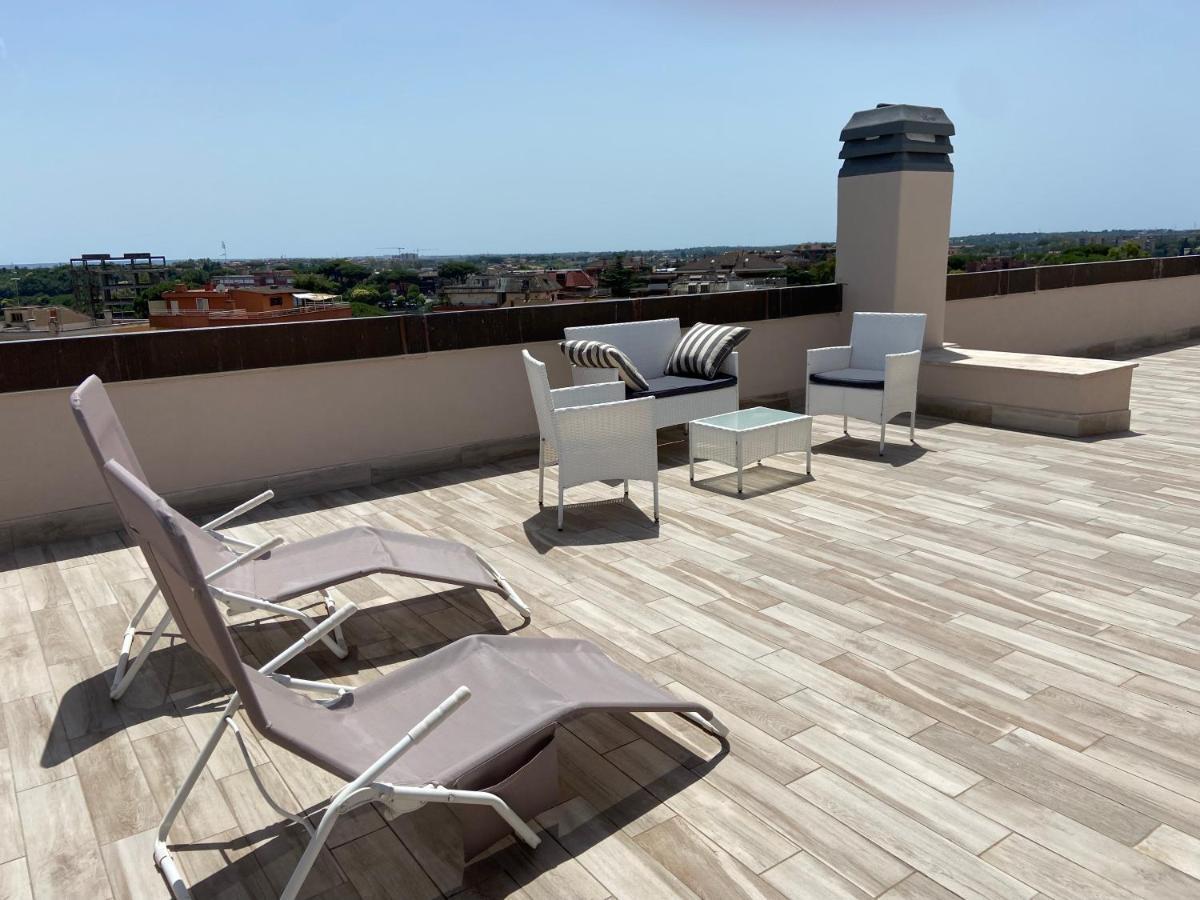 Ferienwohnung Attico Panoramico Luxury Roma Exterior foto