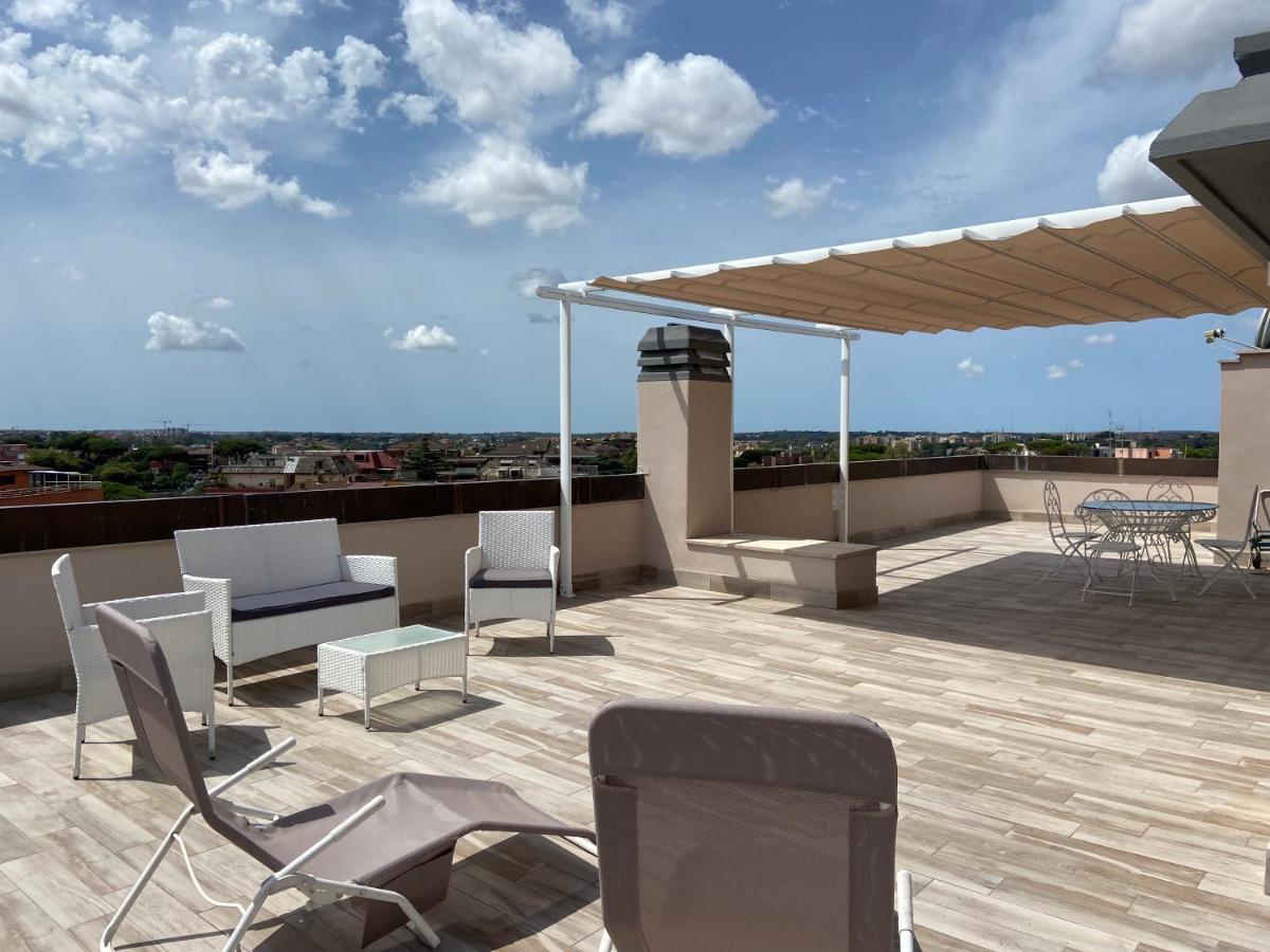 Ferienwohnung Attico Panoramico Luxury Roma Exterior foto
